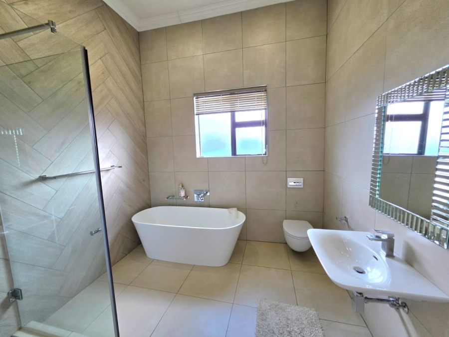 4 Bedroom Property for Sale in Panorama Free State